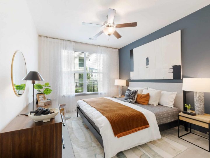 2x2 Guest Bedroom