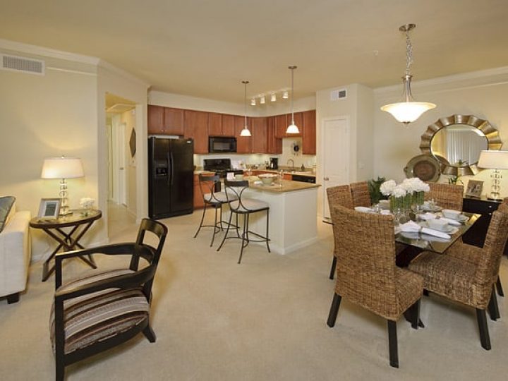 Fein Communities - Amalfi - 2B dining_kitch