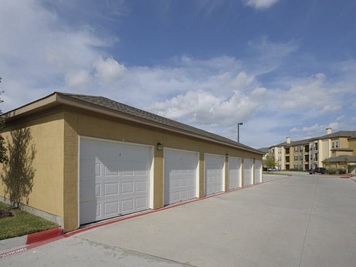 Fein Communities - Amalfi - Garages 1