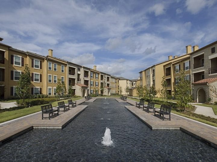 Fein Communities - Amalfi - Pond 3