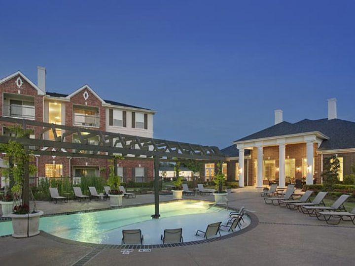 Fein Communities - Gateway at Sienna Pool 2