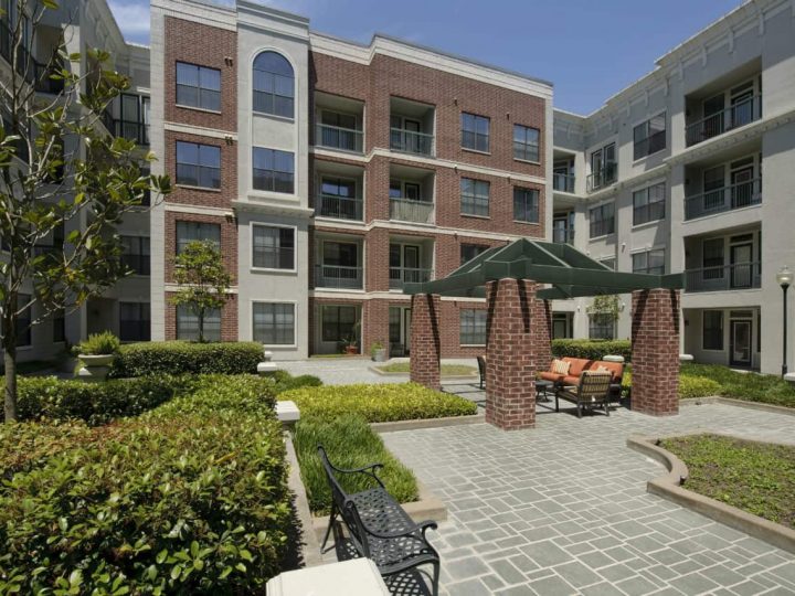 Fein Communities - The MacGregor - Courtyard 3