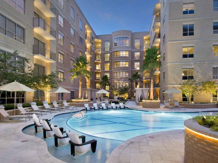 Fein Property - Olympia Pool 1