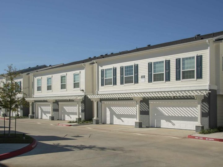 Fein Property - Parkway - Garages 1