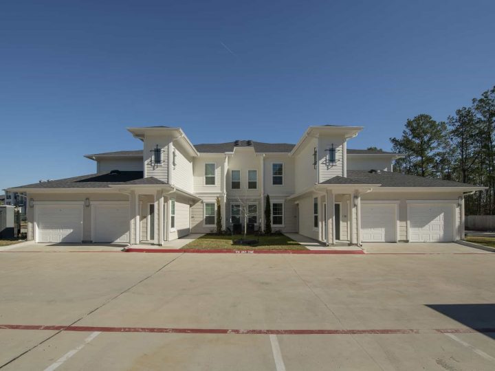 Fein Property - Parkway - Garages 3