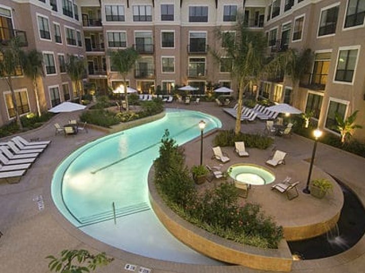 Fein Property - Sawyer Heights - Pool 3