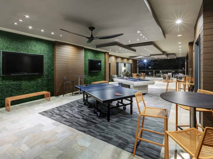 Fein Property - The Grand - 0481