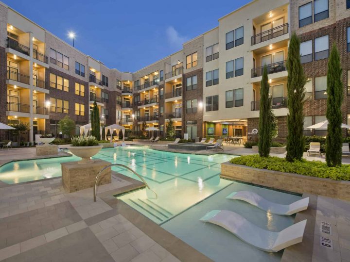 Fein Property - The Grand - Pool 1