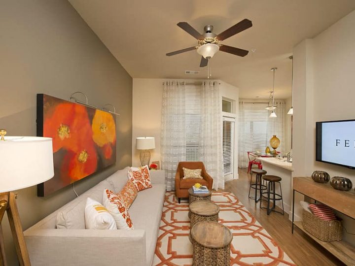 Fein Property - The Vue - 1B living