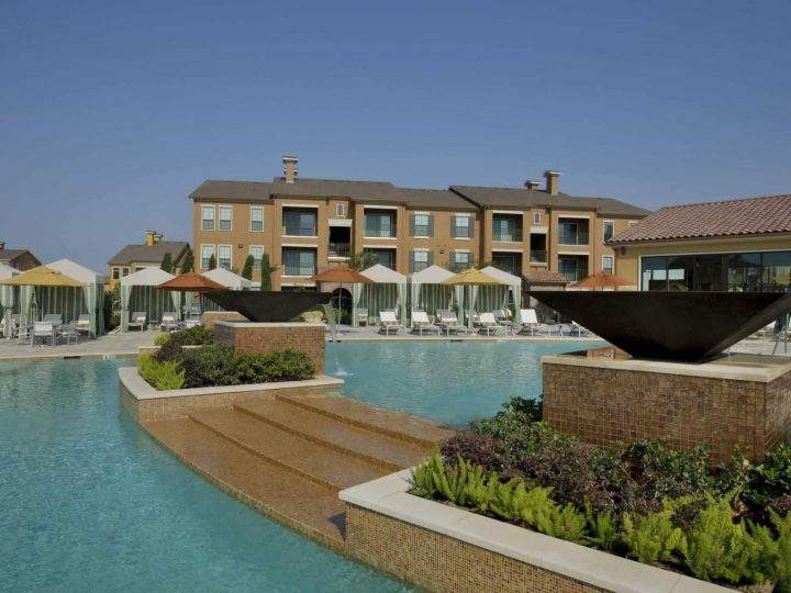 Fein Property - Verona - Pool 5