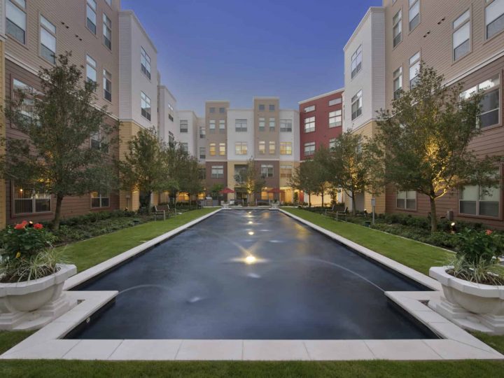 Fein Property - Voyager - Courtyard 1